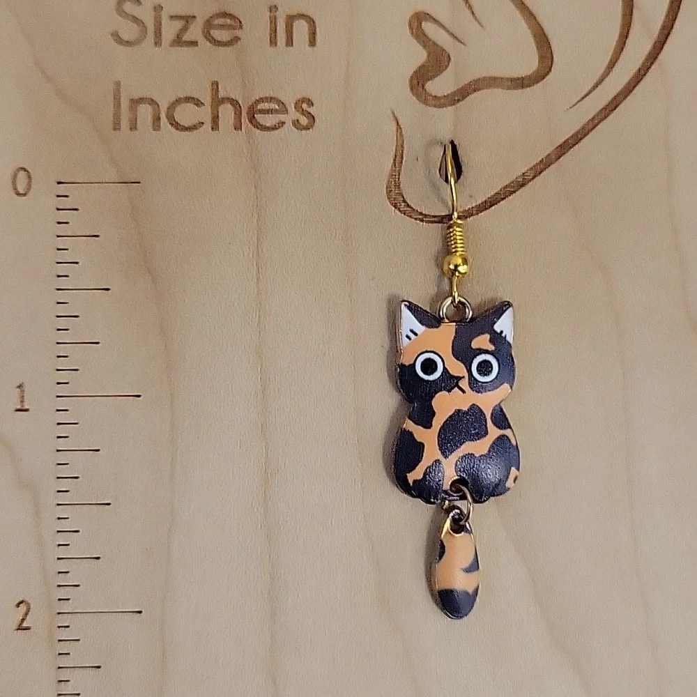 🔥LAST PAIR🔥 CALICO CAT EARRINGS